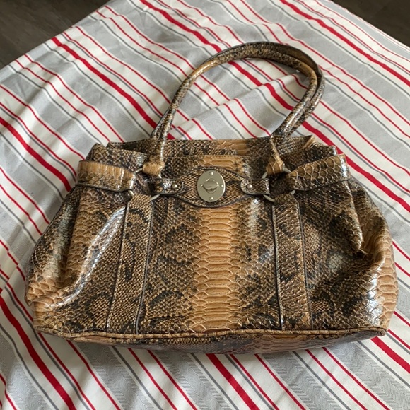 Handmade - Picture 1 of 2